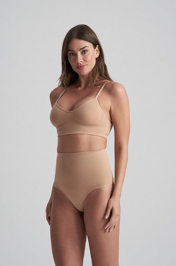 Bustiera nude seamless modelare ridicata
