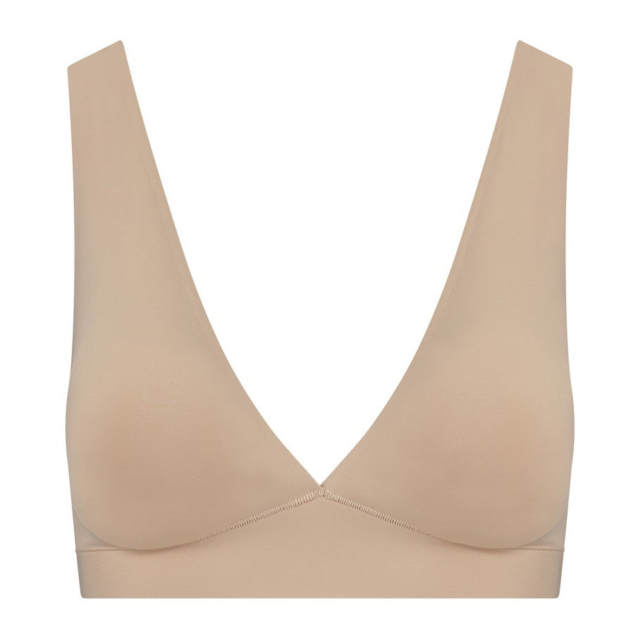 Top decolteu adanc nude fara cusaturi
