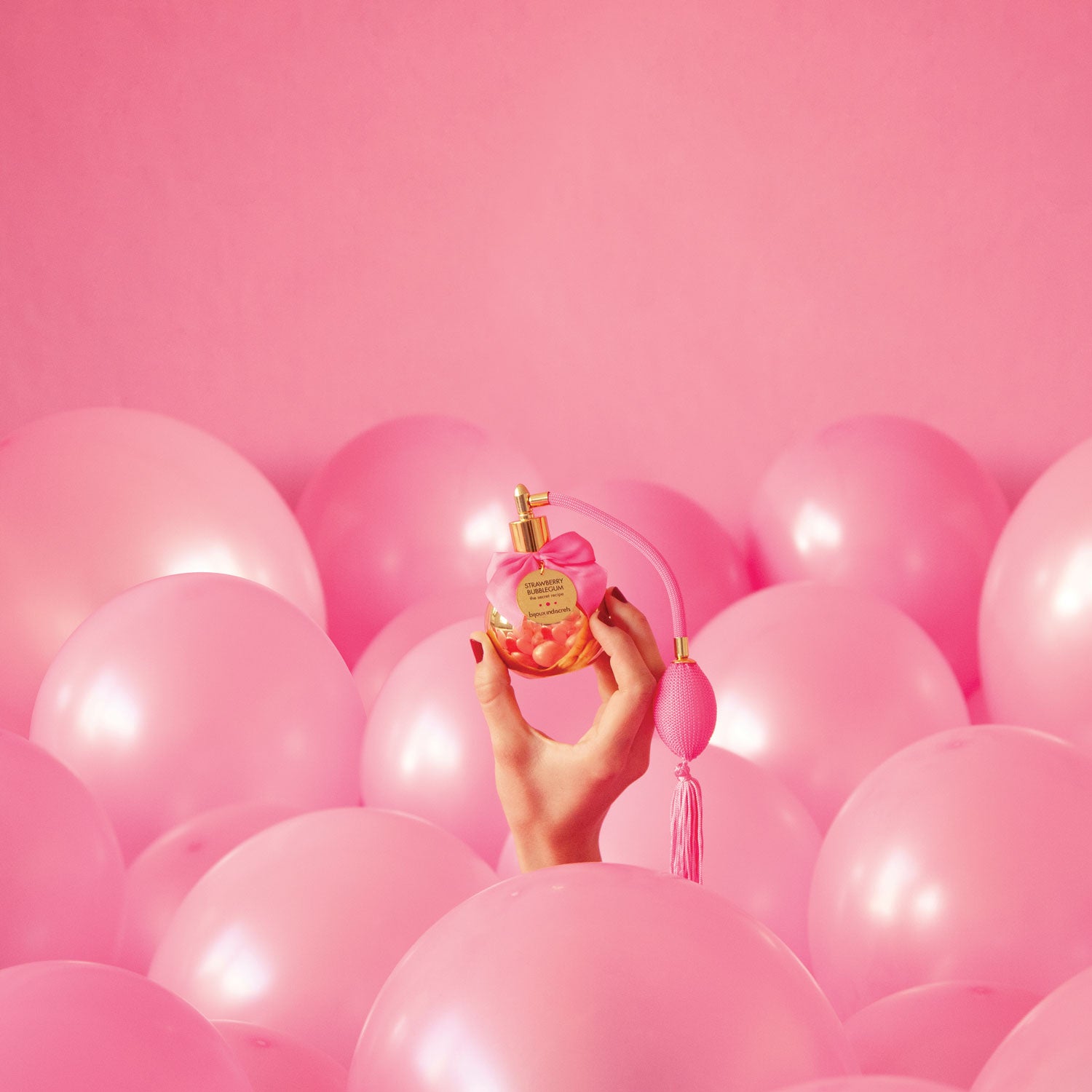 Spray pentru corp cu feromoni Bubblegum, 100ml