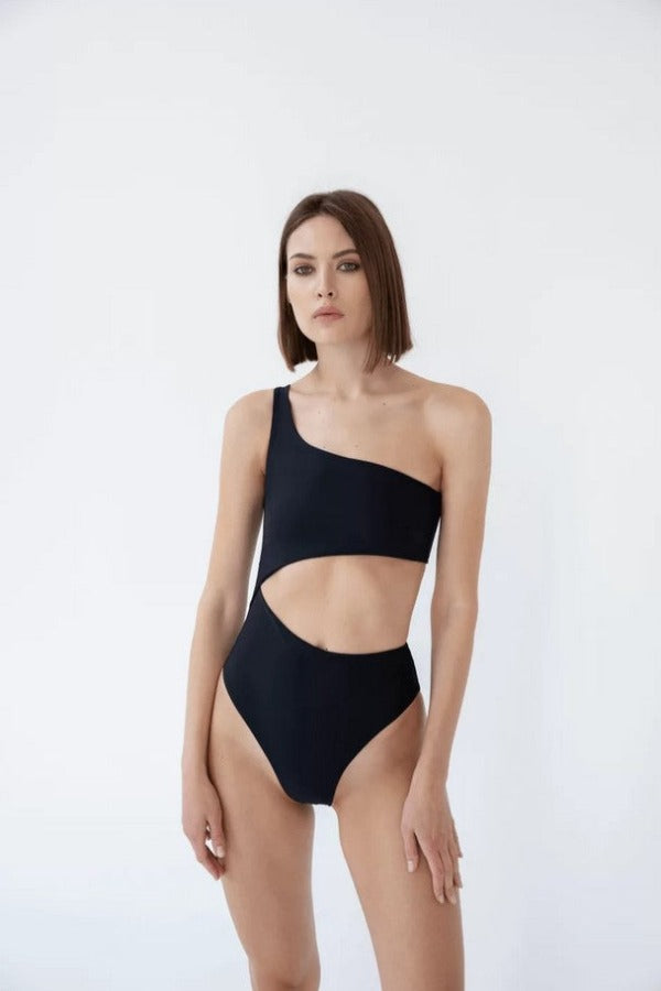 Costum baie decupat Picasso