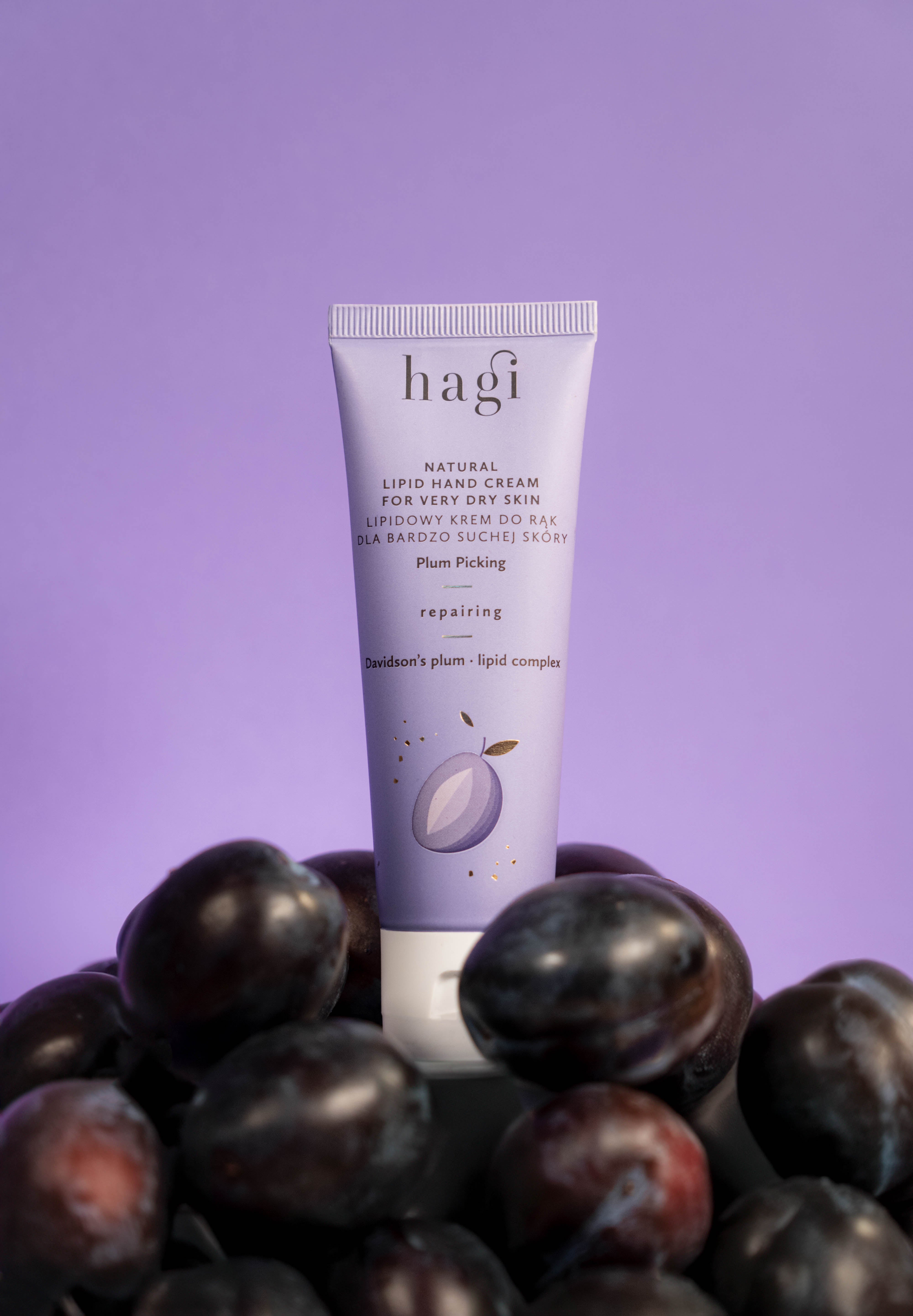 Crema naturala cu lipide pentru maini foarte uscate Plum Picking, 50ml
